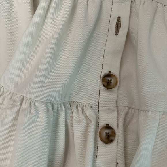 Petal & Pup Zubaira Dress White - Picture 4 of 5